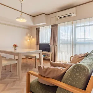 Apartment Universal Bay, Osaka